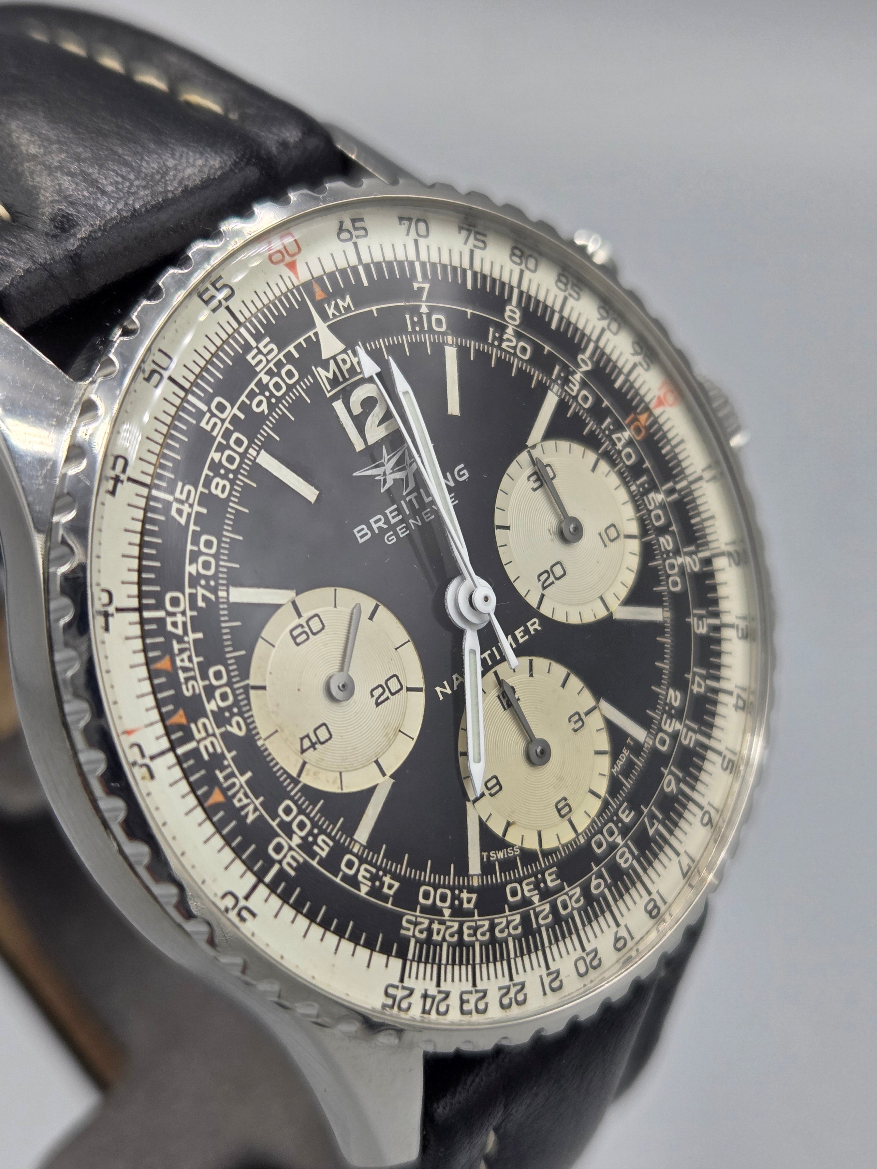 Breitling Navitimer