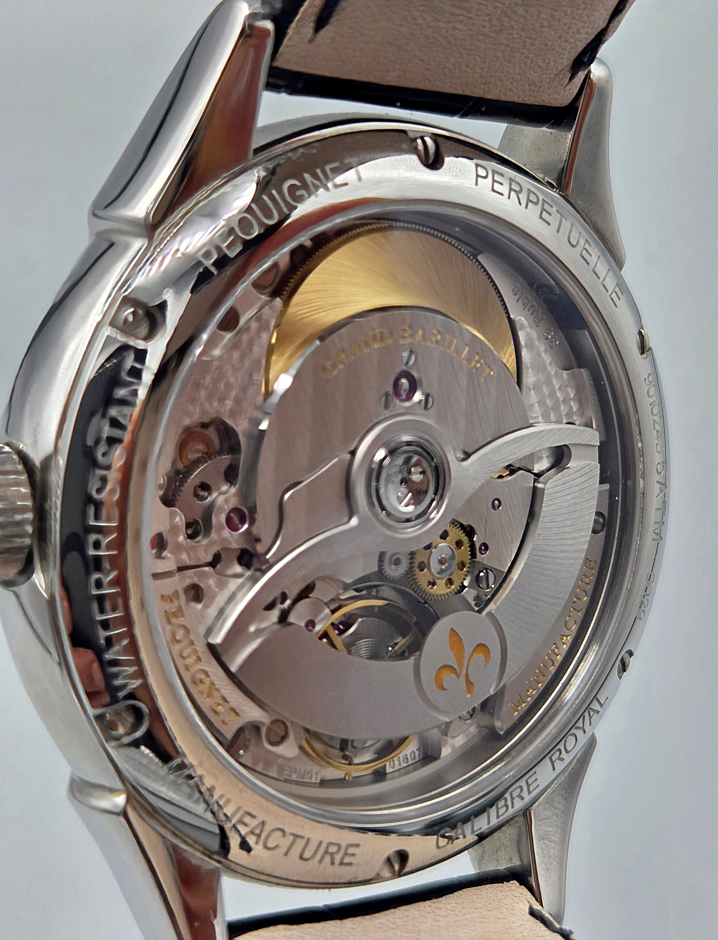 Pequignet Calibre Royal
