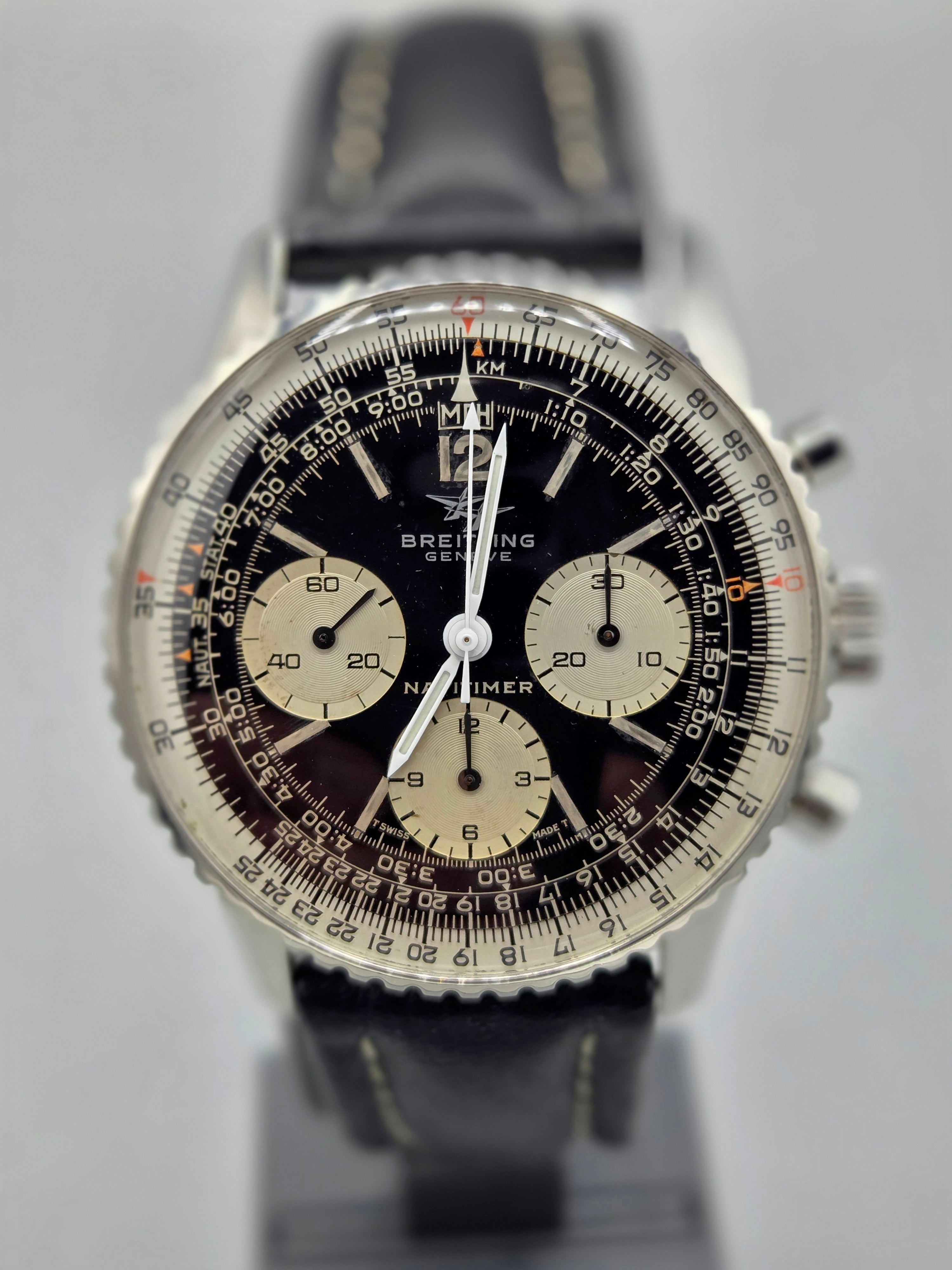 Breitling Navitimer