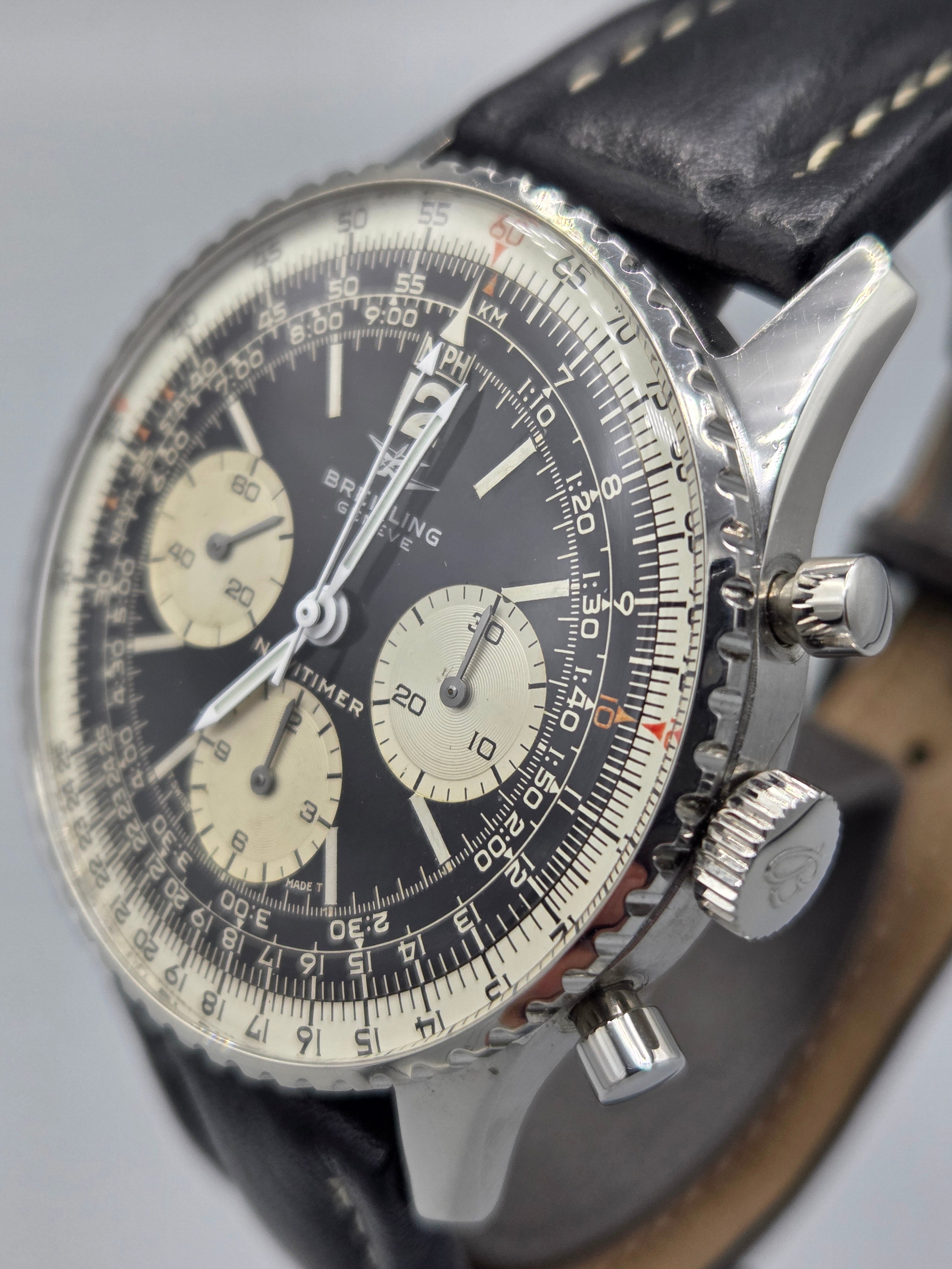 Breitling Navitimer