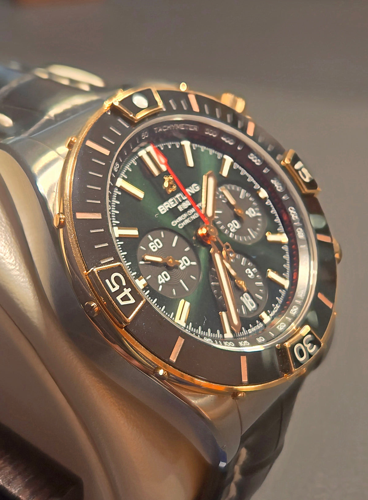 Breitling Super Chronomat B01 UB0136