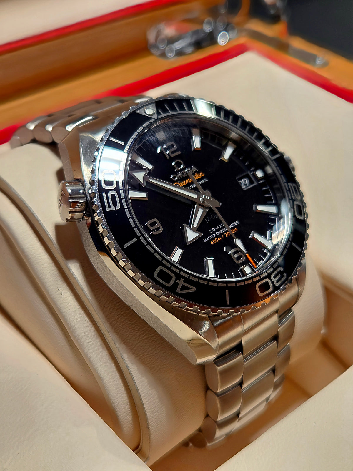 Omega Planet Ocean 43.5 mm