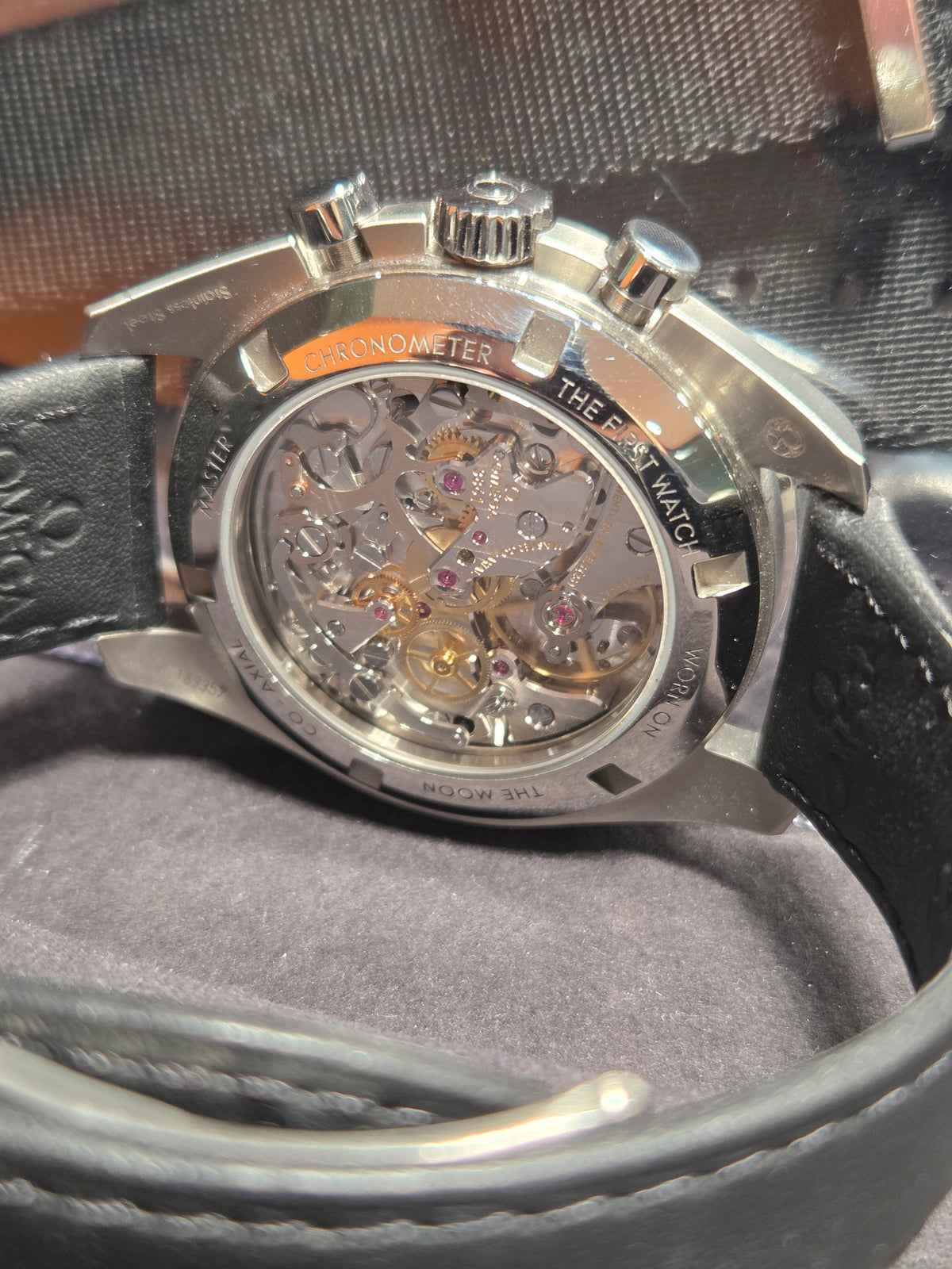 Omega Speedmaster saphir